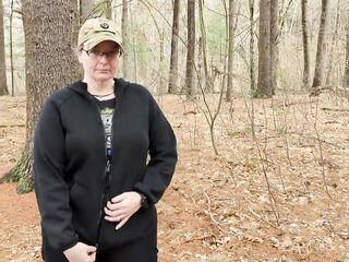 Married mother I'd like to fuck goes flashing in public