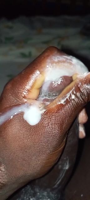 First look at this hot cum  from ugandahot