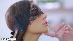VIXEN Gianna Dior has a very Kinky Relationship