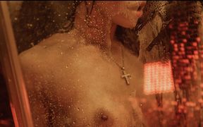 Sanktor Redhead MILF Is Masturbation in the Shower