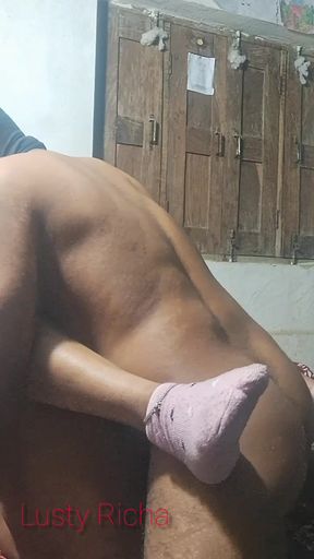 Desi sexy Bhabhi Fucking with secret lover