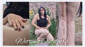 Wetting my pants outdoors