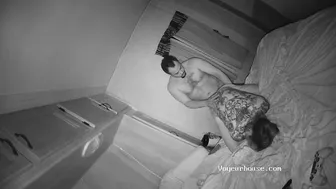 Sunny and Kit Have Intense Anal Fuck in Bedroom