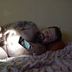 Midget Daddy Show His Ass, Jerk off and Cum on Belly