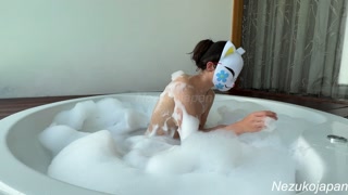 Delicious foam bath in the jacuzzi and delicious SQUIRT and moans