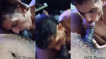 Preto com a piroca grande e grossa me sufocou na mamada até me dar leite na boca