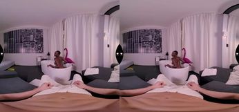 Hot bath for two and cumshot on her ass