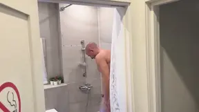 Step sis gets fucked by step bro when parents aren't watching