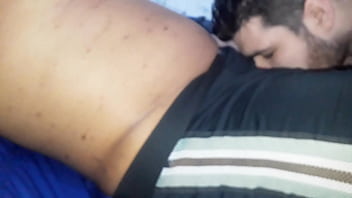 Caminhoneiro Voltou Pra Meter e Me Faz Gozar Com Seu Pau Grosso Dentro (COMPLETO)