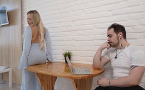 She Couldn't Wait Anymore! Fucking Her Husband Right During His Work Call!
