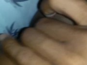 Dominican Dandose dedo