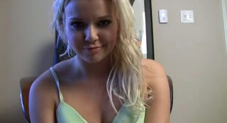 Juicy and playful blonde girl on webcam is chatting with me