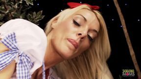 Gorgeous MILF makes a big cock disappear in her shaved pussy