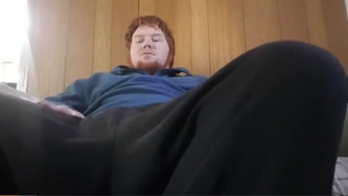 My UNCONTROLLABLE moaning sex face watches my own cock get rubbed so good till i cum.