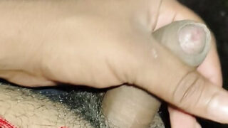 Hardcore-klippi intialaisista miehistä, jotka ovat täynnä siemennestettä