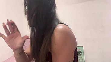 Negão 23 cm me rasgou inteira metendo forte