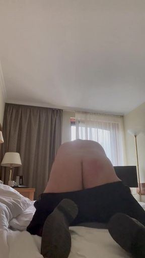 Dirty Talk on Holiday