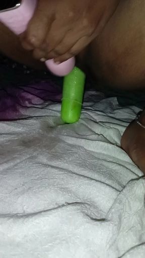 Sexy bhabhi ko louki se bahut maja aaya