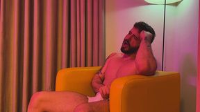 a trans gostosa mostrou os peitinhos naturais e comecou a foda a tres