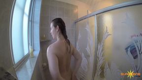 Sexy Sunny Lane Gets Wet in the Shower!