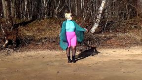 sexy outfit for spring walk
