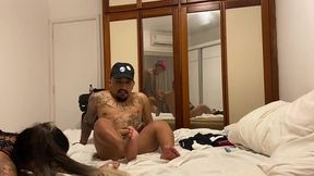que mulher maravilhosa linda e gostosa peguei ela de quatro e depois o meu amigo baixinho comeu ela no pelo e nos dois soltou o leitinho na boquinha dela