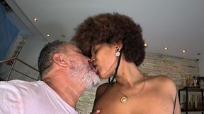 metendo o ferro no rabo da rabuda mineira - dandara maya