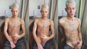 loirinho safado acordou com tesao e gozou