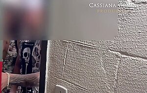 Laydy meets a person in the elevator and wants to fuck him right there, they go to the bedroom and