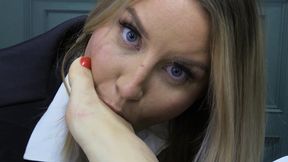 Work Bitch Irish Essie gives intern Karlie Simon a lesson in foot domination MP4