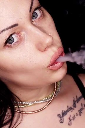Sensual smoking &amp; lip fetish &amp; lipstick tease