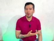 Hombre maduro americano tiene de amante a joven twink español en las vacaciones! Relato sexual