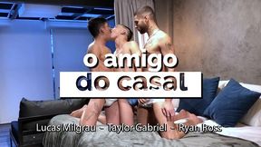 o novinho queria gozar e levou duas rolas no cuzinho