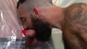 Bromo US: Muscle and tattooed hunk domination breeding