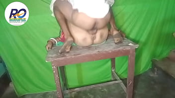 Part 2 Desi housewife ki tebal par suta ghori stalege me chudai gaar ke