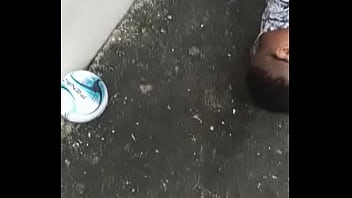 Detonando o novinho com a bola