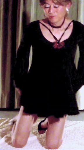 I'm Not Wearing - Pai-chan, the Pervert's Fully-Naked Bottom - Japanese Sissy dressed in Black   Clip 2