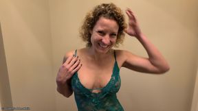 Cheating spouses tryst in hotel