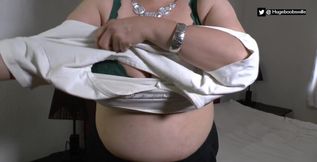 Jumping Until Fall Out of the Top Its Time to Jump and Bounce This Huge Boobs, Get Dizzy with This Movements.