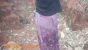 Bf le jangal ma chikna bolako jhadima chikaye