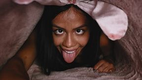 Canela Skin's Cute Ebony Gives Carnal Pleasure on Magic Carpet
