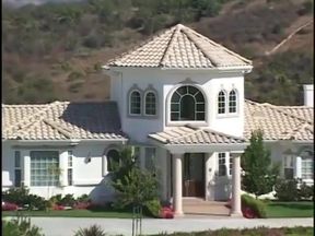 Randy cock sucking babes gets fucked by 2 guys in group sex then jizzed