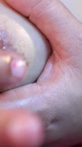 Nadiya Oil Massage Milfy Big Boobs   Clip 1