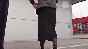 Nylon-legs sprayed and displayed outdoors