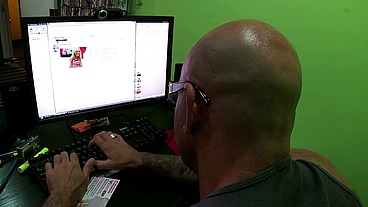 Ally Kay Blowjob and Facial from Barry Scott