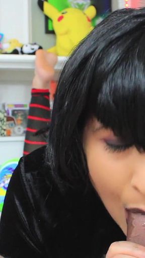 Mavis Dracula's Halloween Blowjob