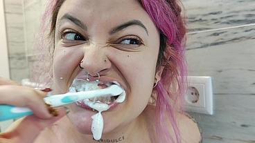 4K DENTAL HYGIENIST ROUTINE MOUTH FETISH CLOSEUPS NAKED REBECA ADDAMS