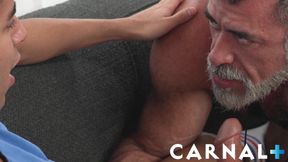 TwinkTop DILF coach Lawson James bends over for latino gay Milo Miles