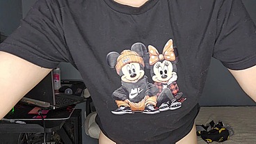 The stepson put his dick in his mother's mouth after licking her pussy.