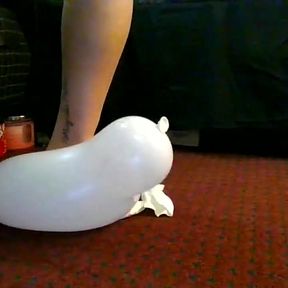 Flip Flops Popping Balloons